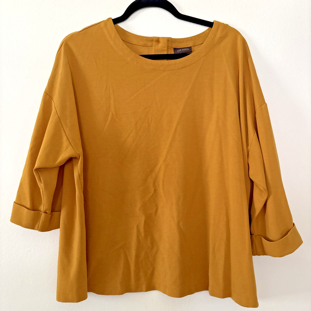 J Jill Wearever Top Harvest Gold Cuff Sleeve Single Button Back Neck Stretchy